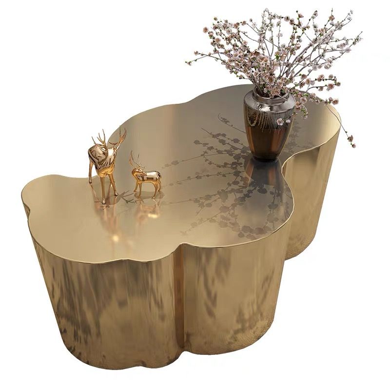 Moderner goldener Edelstahl-Couchtisch, großer Akzenttisch im Cloud-Modedesign für Wohnzimmer und Schlafzimmer