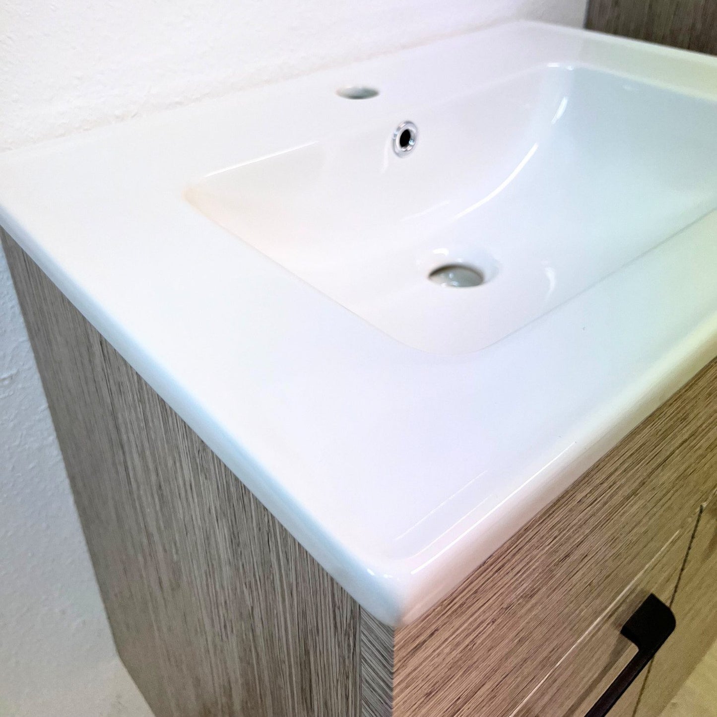 Badmöbel-Set POLO, (Komplett-Set, 4-St), inkl. Keramik Waschbecken, vormontiert