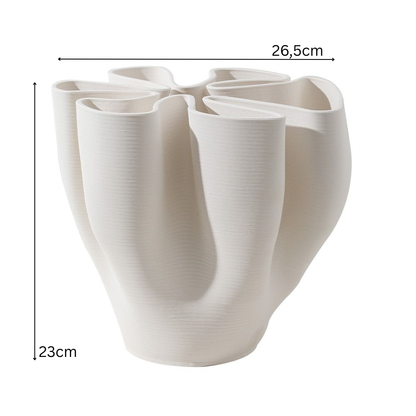 Design-Vase LUCY Skulpturale Keramikvase mit organisch geschwungenem Rand