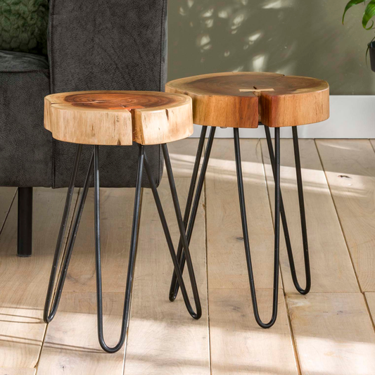 Beistelltisch TRUNK Massiver Akazien-Tisch in Baumscheiben-Optik mit Hairpin-Beinen