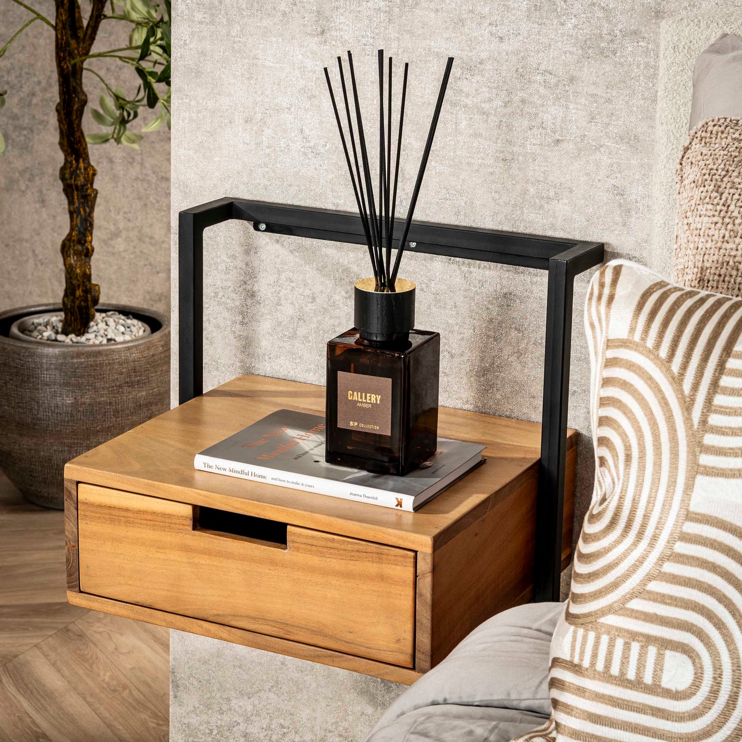 Nachttisch AIR SOLID Schwebende Industrial-Konsole mit Massivholz-Schublade Akazienholz Natur