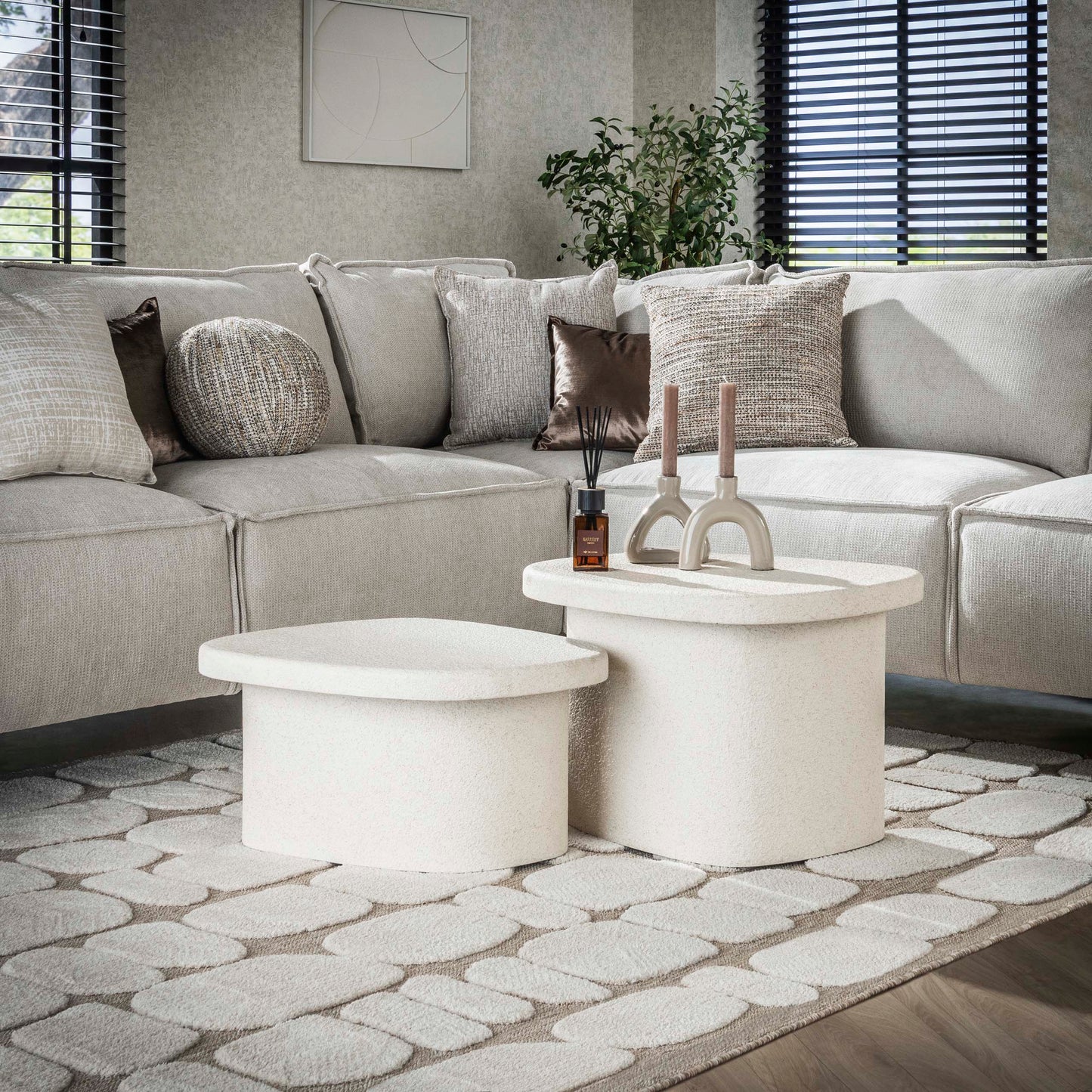 Couchtisch-Set STONE ORGANICO 2-teilige Kiesel-Satztische aus Marmor-Verbundstoff