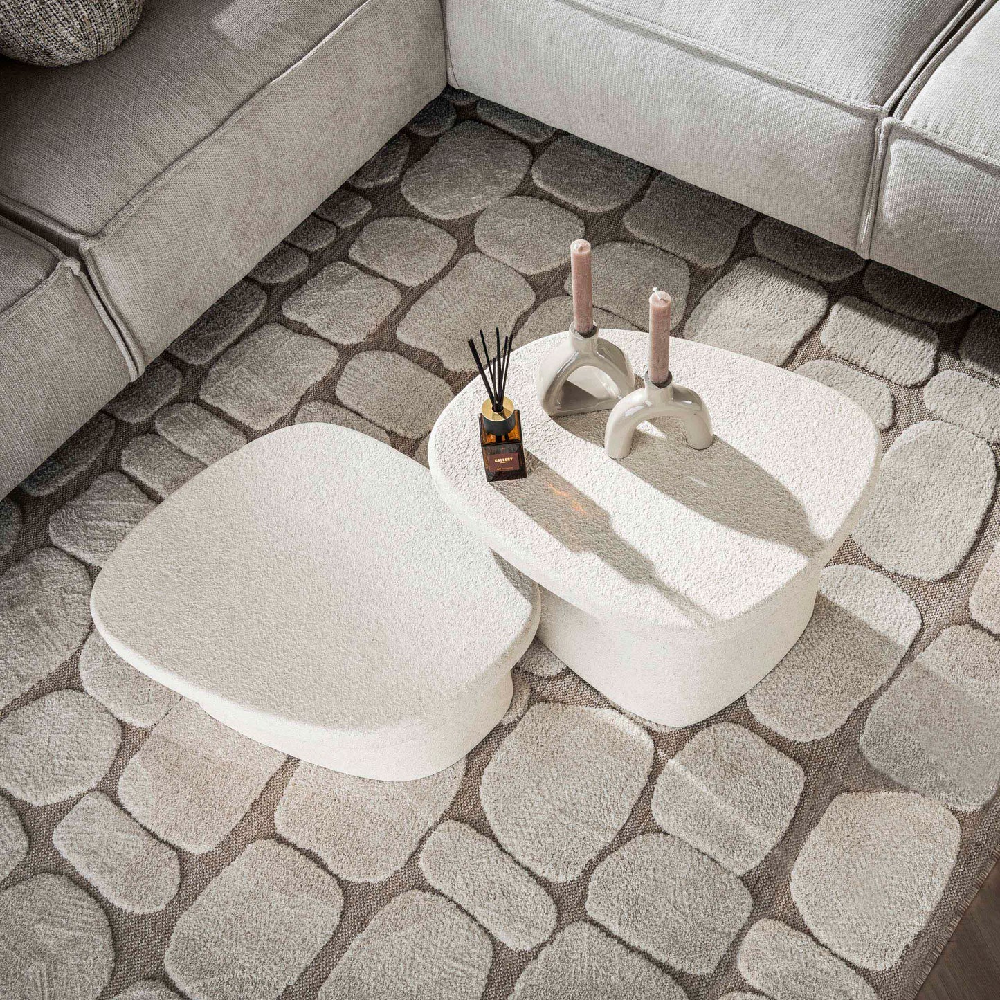 Couchtisch-Set STONE ORGANICO 2-teilige Kiesel-Satztische aus Marmor-Verbundstoff