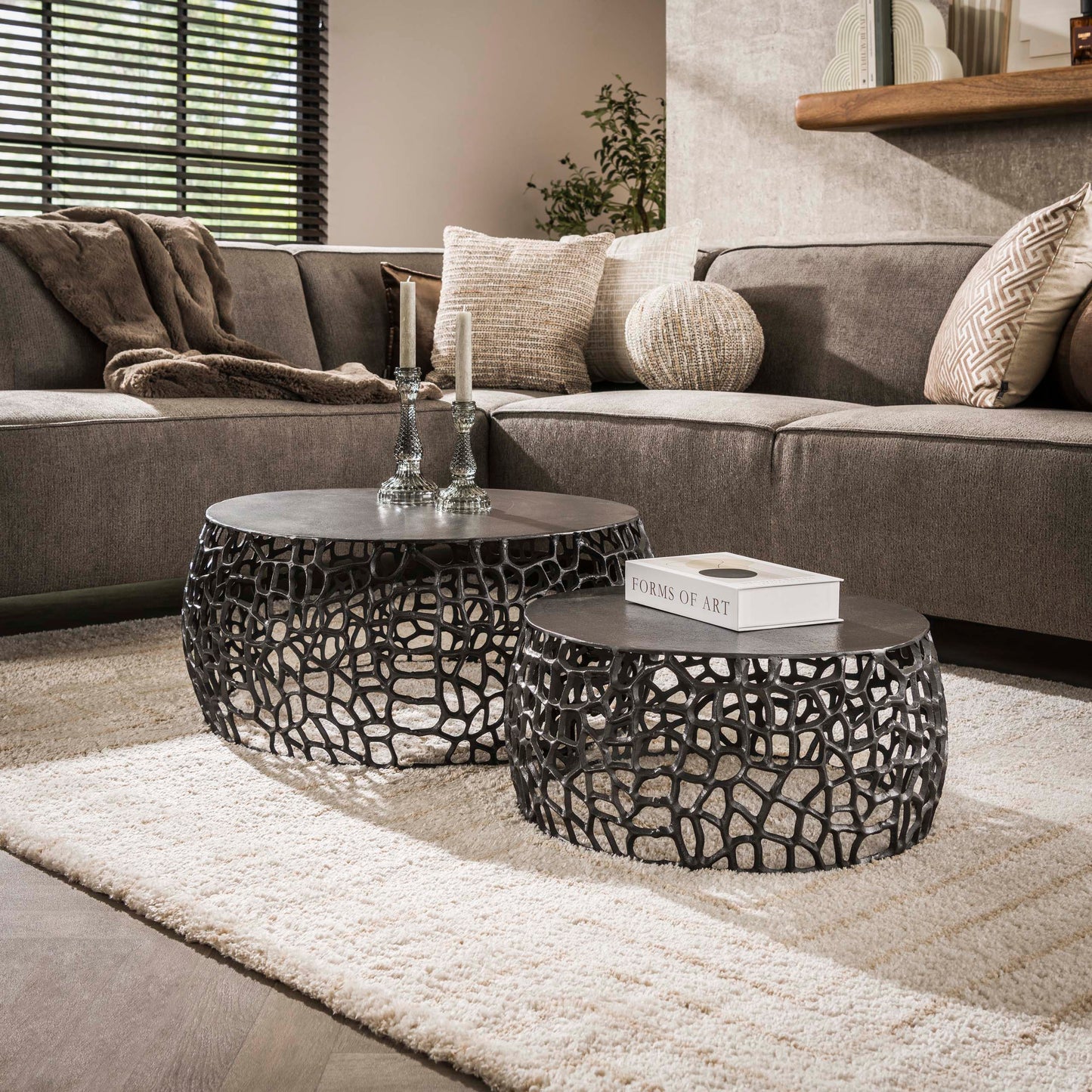 Couchtisch-Set LABIRINTO NERO 2-teilige runde Satztische mit Netzstruktur in Schwarznickel