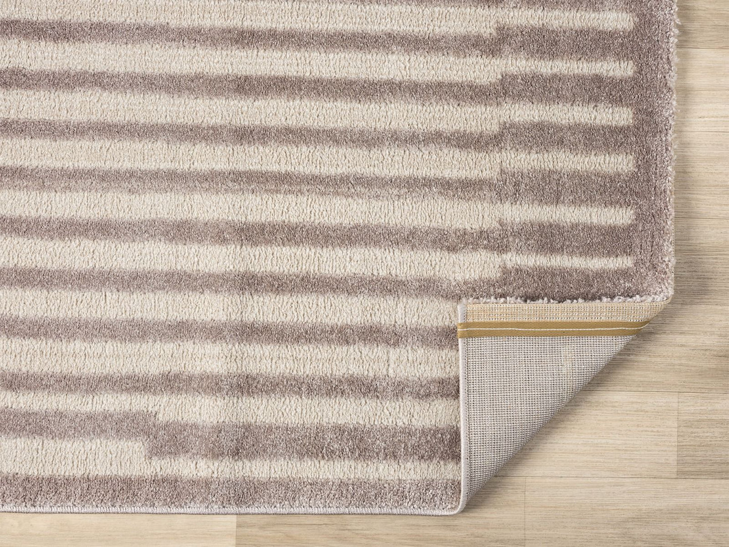 Teppich Nova rechteckig klare Linienführung 13 mm Höhe 160 x 230 cm 200x290 cm beige