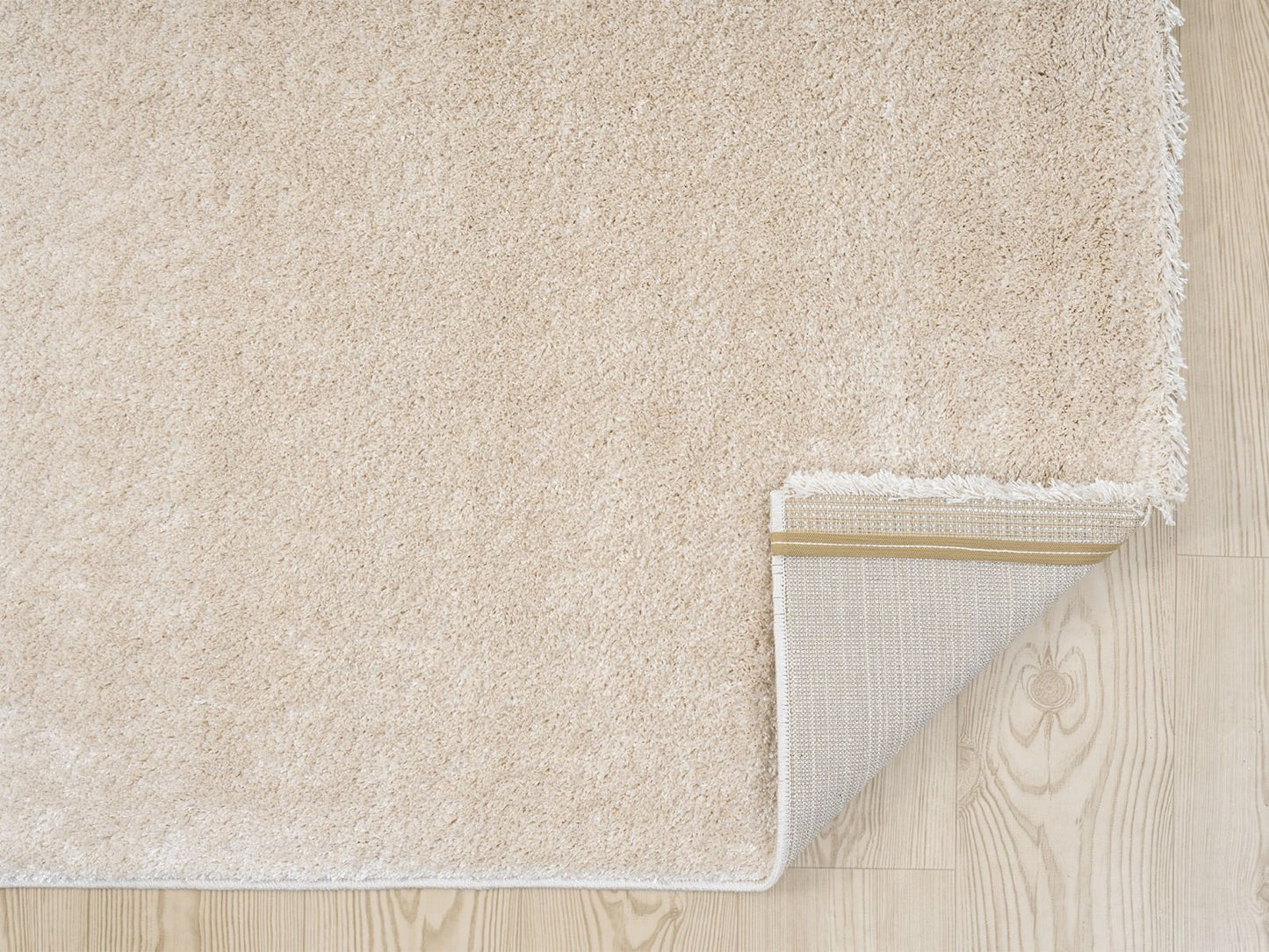 Teppich Asta weicher Hochflor aus harmonischem Design 20 mm Höhe 160 x 230 cm 200x290 cm creme