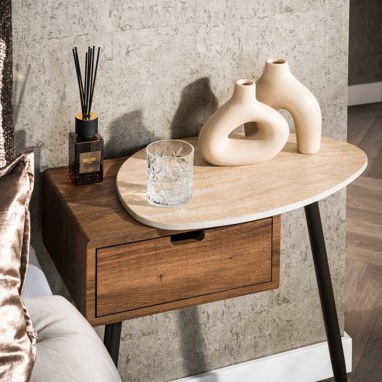 Nachttisch TRAVINO TRAVERTIN Asymmetrische Konsole mit Keramikplatte & Eichenoptik 60 cm