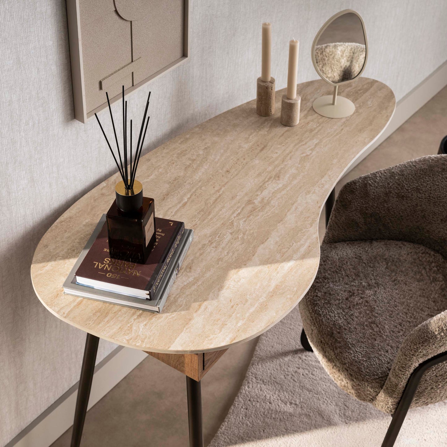 Schminktisch TRAVINO TRAVERTIN Organische Konsole mit Keramikplatte & Eichenoptik 127 cm