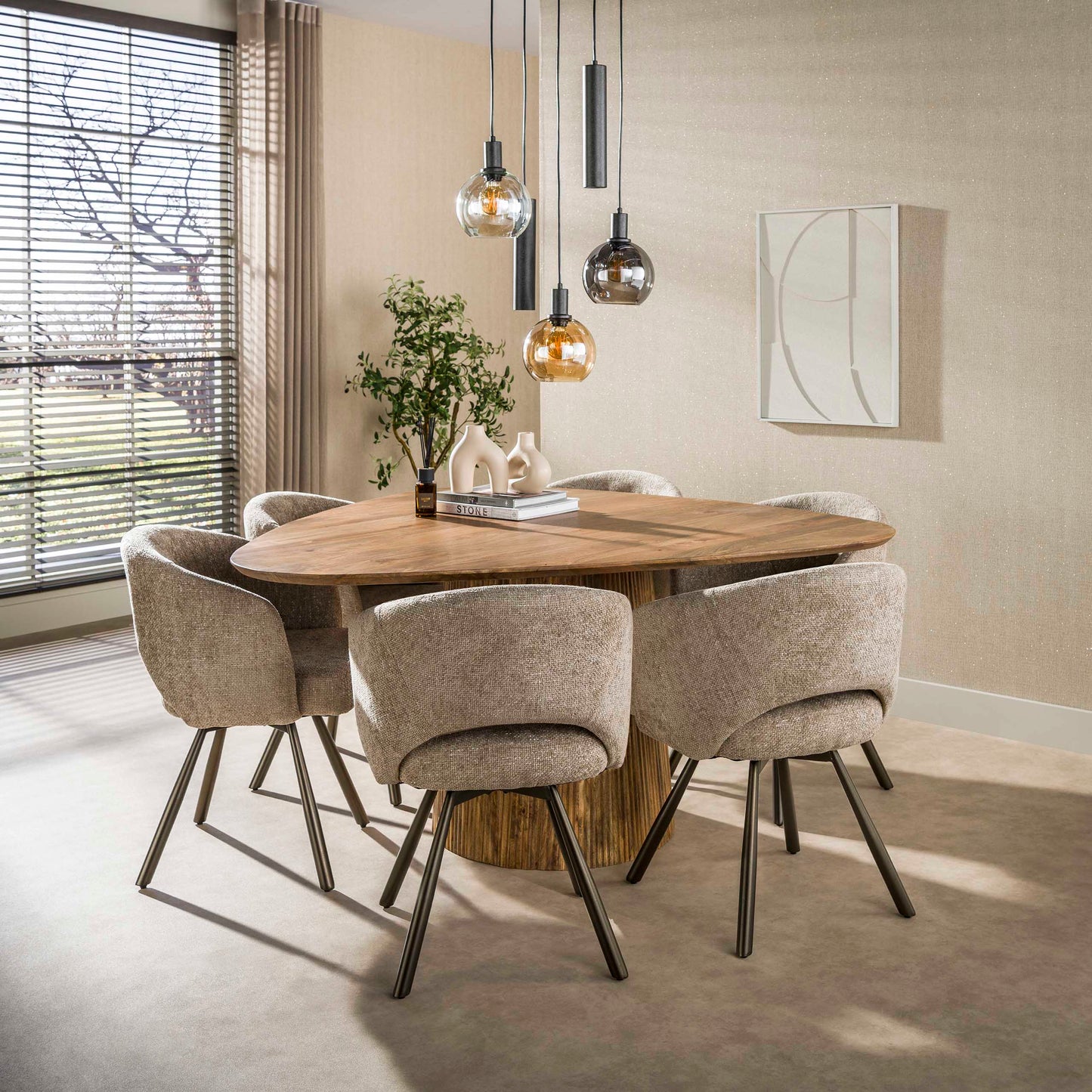 Esszimmerstuhl SALON CROSS GIRO 360° drehbarer Sessel mit Taschenfederkern & Cut-Out Cargo Sand-Braun