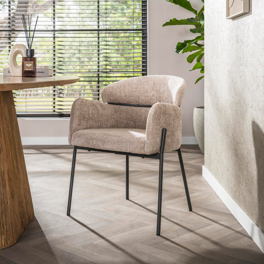 Armlehnstuhl CURVA Eleganter Polsterstuhl mit geschwungener Rückenlehne & Stahlgestell Beige