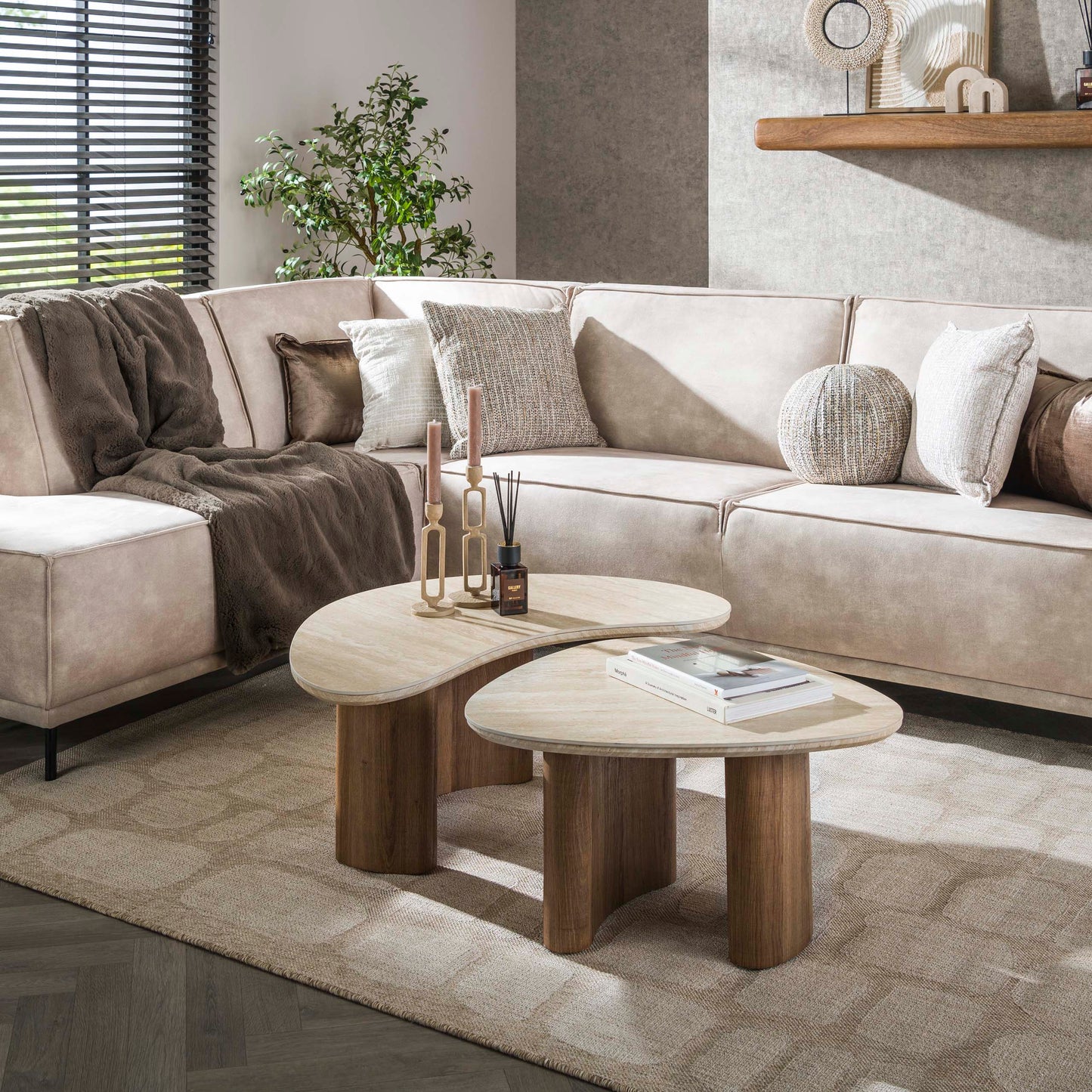 Couchtisch-Set ROMANO FLUIDO Organische Puzzle-Satztische in Travertin-Optik