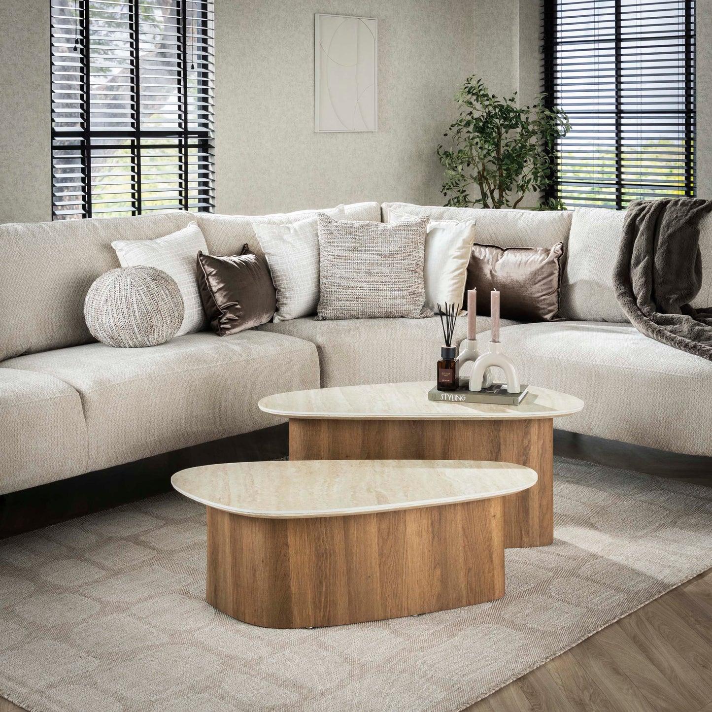Couchtisch-Set ROMANO TRIANGOLO Organische Dreiecks-Satztische in Travertin-Optik