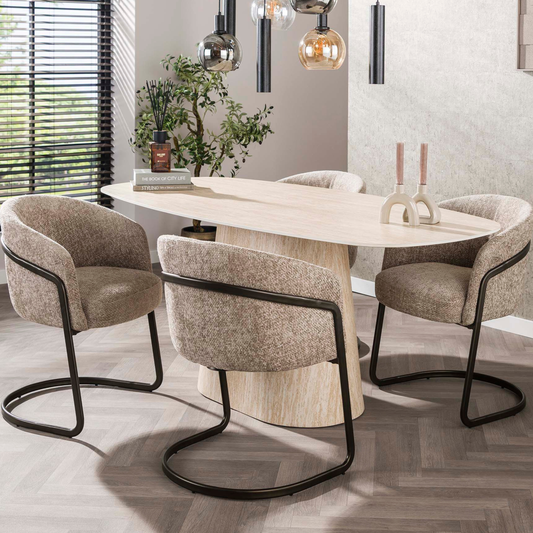 Esstisch CENTRO TRAVERTINO Dänisch-Ovaler Keramiktisch im Monolith-Design