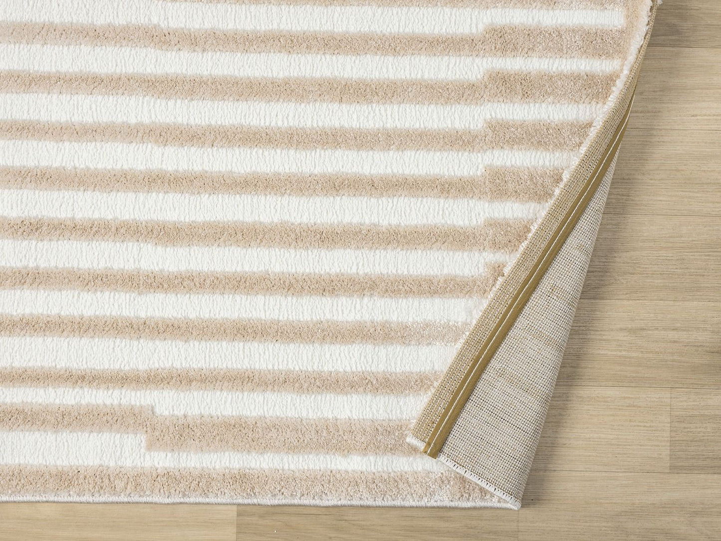 Teppich Nova rechteckig klare Linienführung 13 mm Höhe 160 x 230 cm 200x290 cm creme