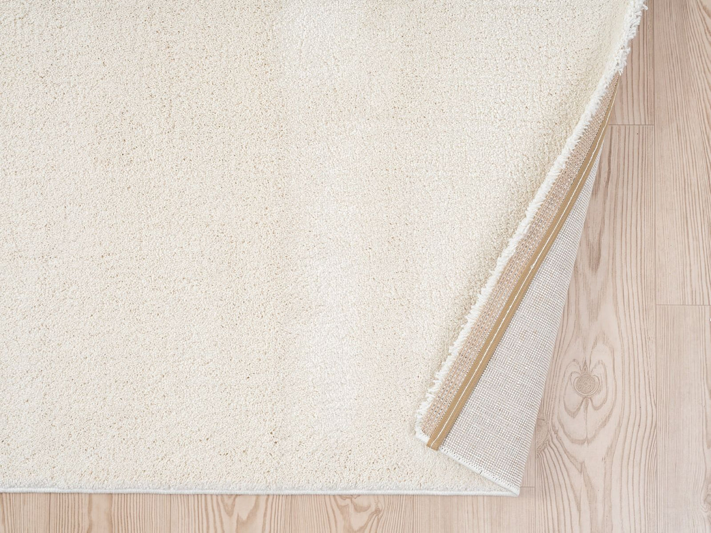 Teppich Asta weicher Hochflor aus harmonischem Design 20 mm Höhe 160 x 230 cm 200x290 cm weiß