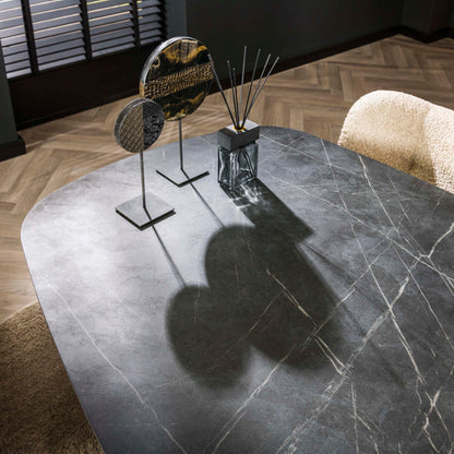 Esstisch ONYX CROCE GRANDE XXL Dänisch-Ovaler Tisch in dunkler Graphit-Steinoptik