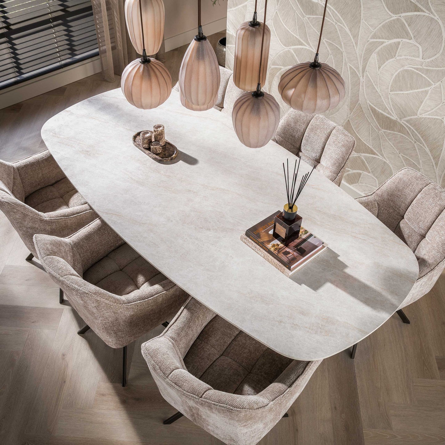 Esstisch CERAMO CENTO Dänisch ovaler Premium-Tisch mit 3D-Keramikplatte & Rillen-Säule 215 cm