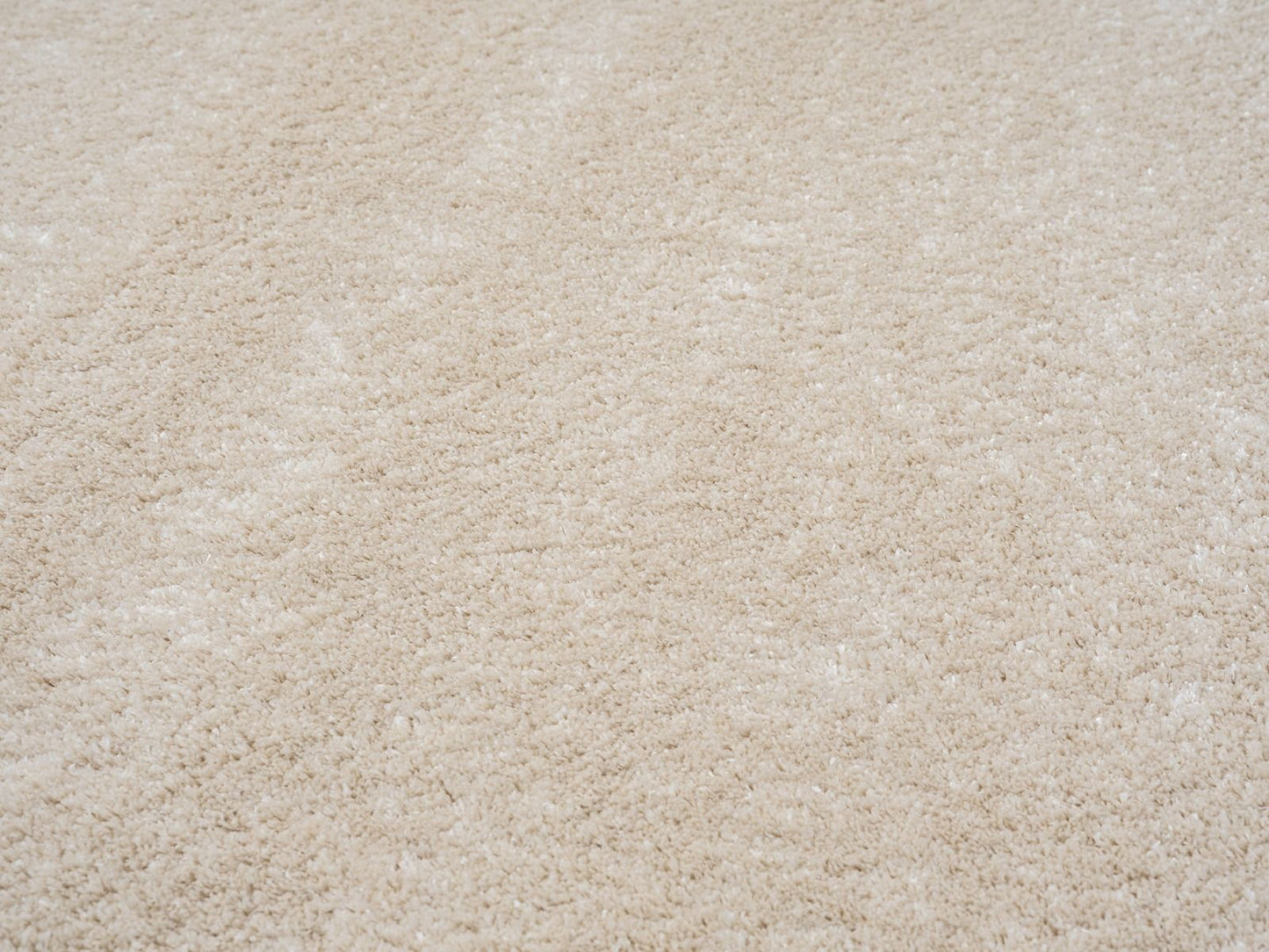 Teppich Asta weicher Hochflor aus harmonischem Design 20 mm Höhe 160 x 230 cm 200x290 cm creme