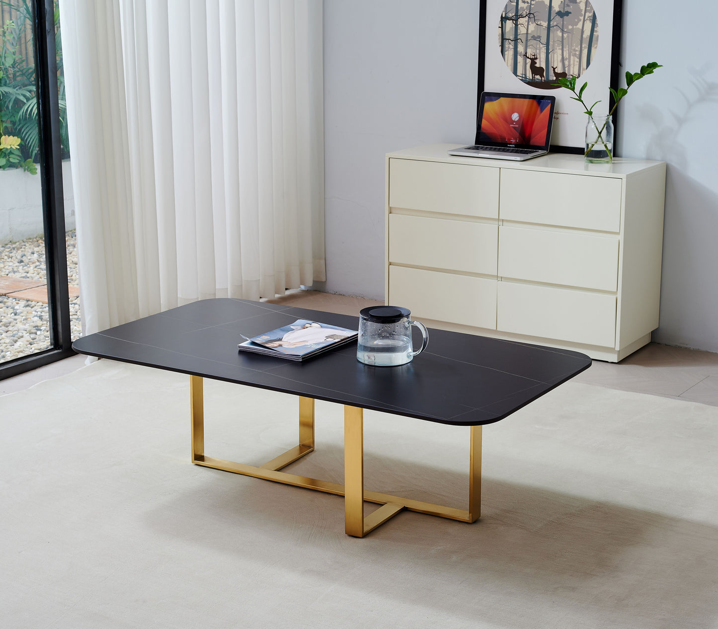 Couchtisch Beistelltisch moderner Kaffeetisch Wohnzimmertisch  Marmor Optik  Schwarz vergoldete Tischbeine 130 cm