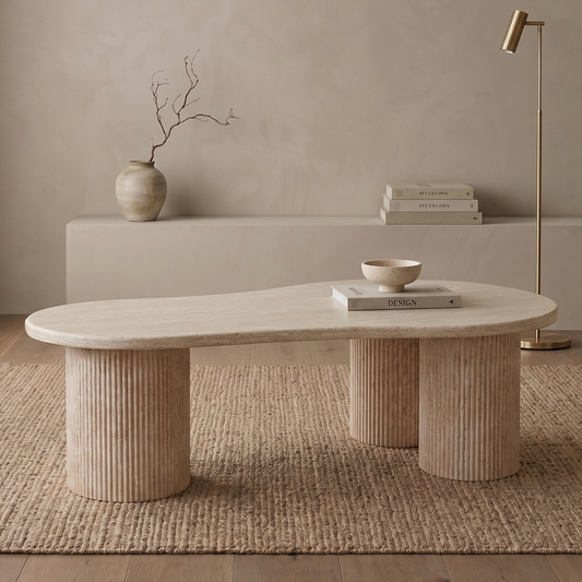 Couchtisch Lucano mit massiver Travertin Tischplatte und Tischbeinen in Säulenstil 140cm beige